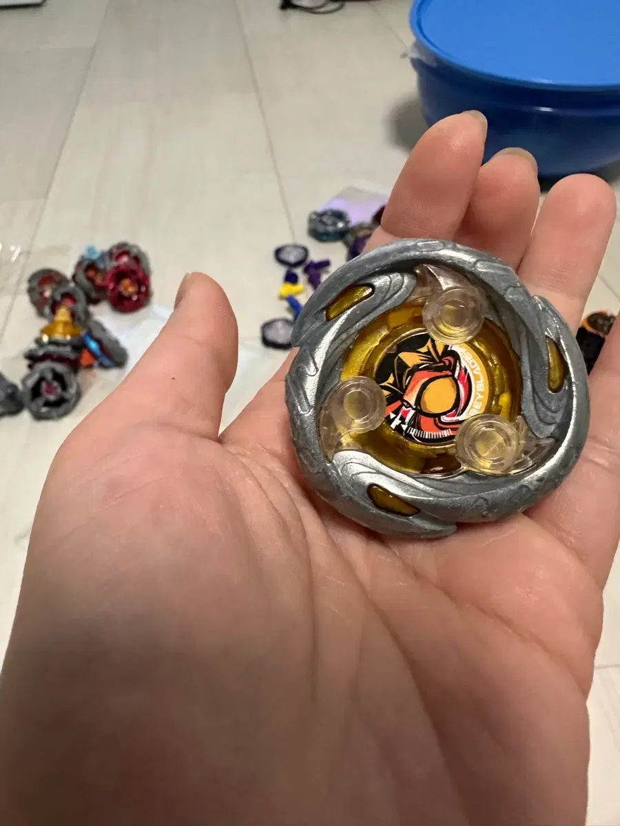 thumbnail-0